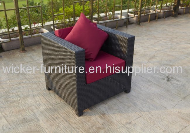 Patio wicker single chair with waterproof cushion