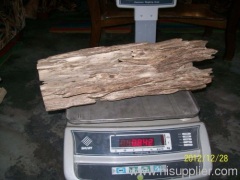 Supper Grade Agarwood/ high quality/ wild assam/