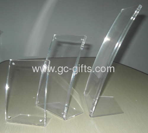 Curved acrylic picture frames