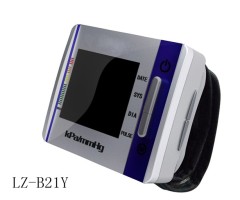 LZ-B21Y due memory Writst blood pressure meter