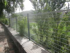 Road Safety Fence ;Temporary -Fence ;Razor Barbed Wire Fences;Residential Fence; Airport Security /Prison Safety Fence