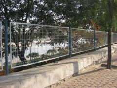 Road Safety Fence ;Temporary -Fence ;Razor Barbed Wire Fences;Residential Fence; Airport Security /Prison Safety Fence