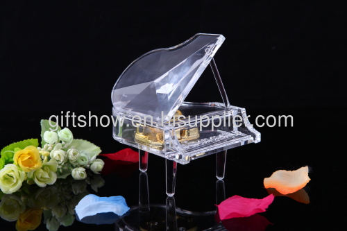 The creative music box simulation acrylic piano music box gift