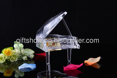 The creative music box simulation acrylic piano music box gift