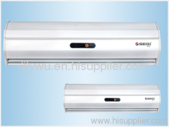 Air curtain suitable for installing on glass doors