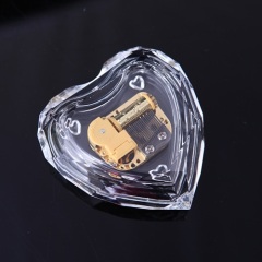 Delicate transparent plastic heart-shaped music box Valentine's Day wedding gifts