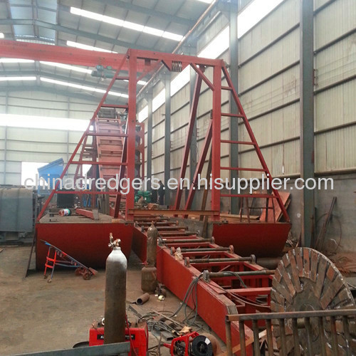 Gold and diamond bucket dredger