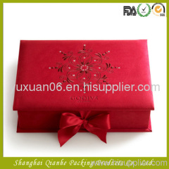 xquisite flocked box for Jewelry