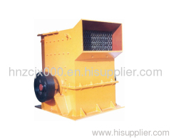 China Zhongcheng Popular Horizontal Box Crusher With Superior Quality