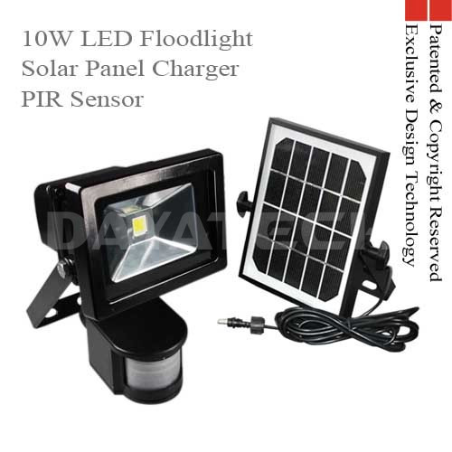 Powerful outdoor floodlight 10W LED with PIR Sensor 3W Solar Panel