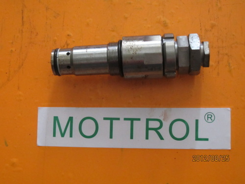 PC200-5 Main Valve With Oil Tube