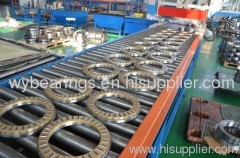 Cyindrical roller thrust bearing