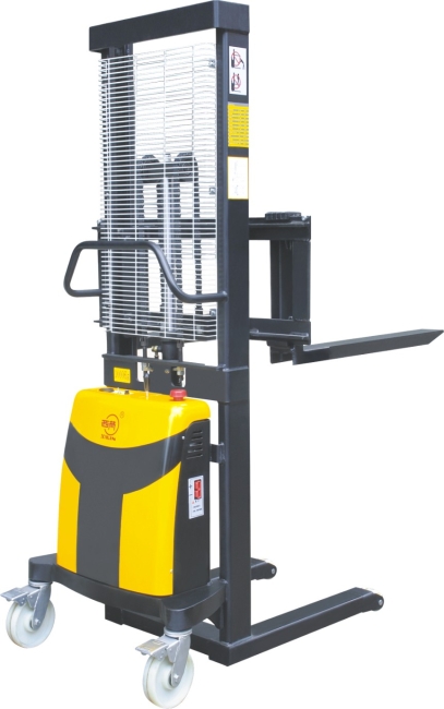 Semi electric walking stacker with fixed fork
