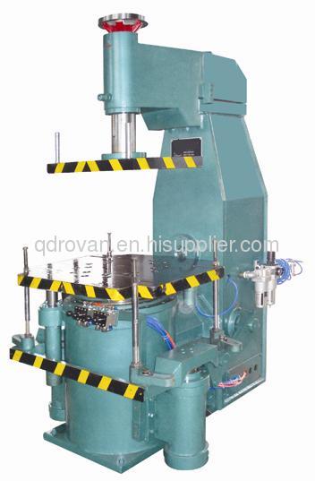 Microseism squeeze molding machine