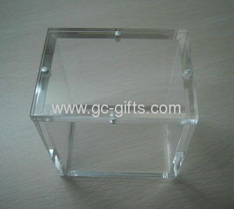 Lockable clear plastic display boxes