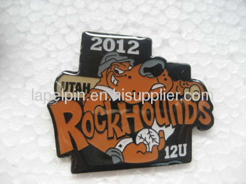 school lapel pins supplier