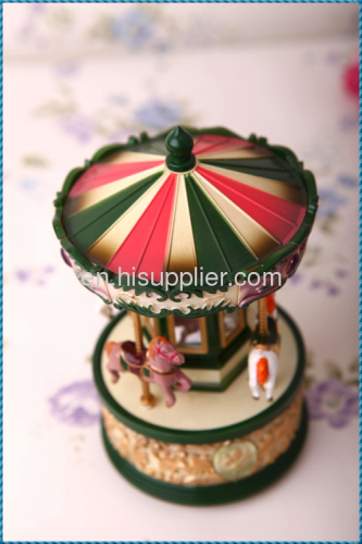 Plastic exquisite small Carousel music box carousel music box