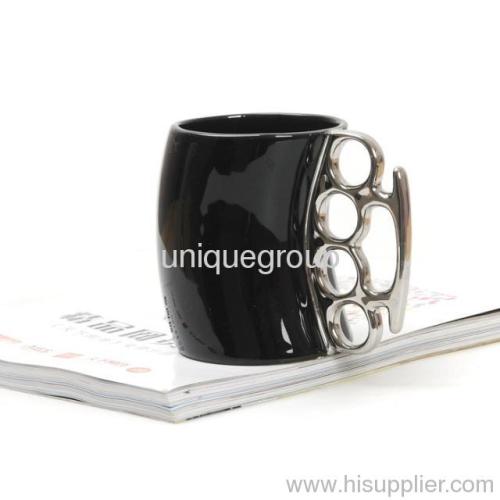 Knuckle Duster Mug Fisticup Finger Handle Brass Ring Fist Coffee Milk Cup Gift