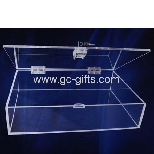 clear plastic lockable box