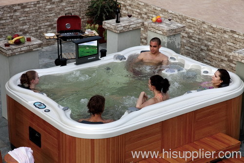 Outdoor 8 persons hot tub