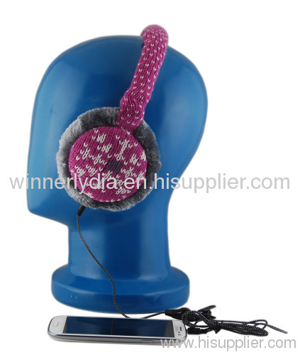 Fashionable intarsia knitted earmuff headphone in stereo sound