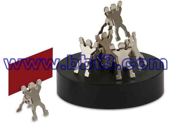 Promotional magnet base with 8pc metal man-shape clip