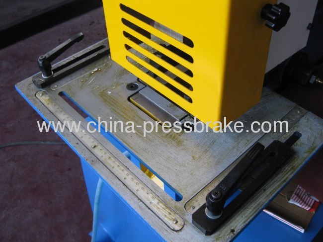 hydraulic angle iron shear