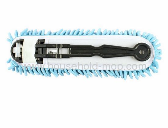 The Superior Foldable Premium Car Duster with Poly Handle