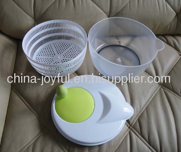 Plastic Salad Spinner to Dewater Vegetable or Fruit