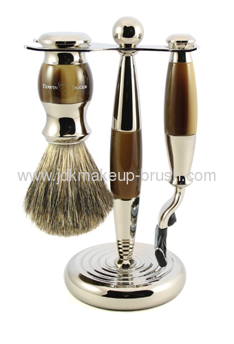 The Smart Shaving Brush set 