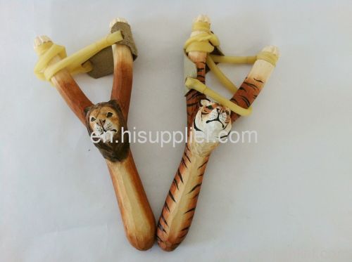 new design wooden carving animal slingshot