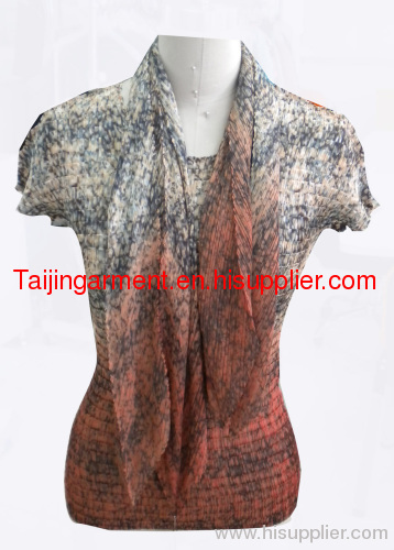 high quality pleated lady's top