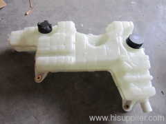 Truck Renault Midlum Volvo auto parts header Water Expansion Surge Coolant Tank 5010263004 7420828448 7420783901