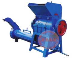 Plastic crushing machine for PET waste bottle