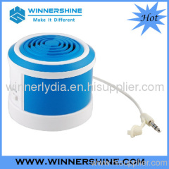 Round cube mini speaker in stereo sound