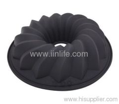 Silicone Bundt Savarin Cake Pan