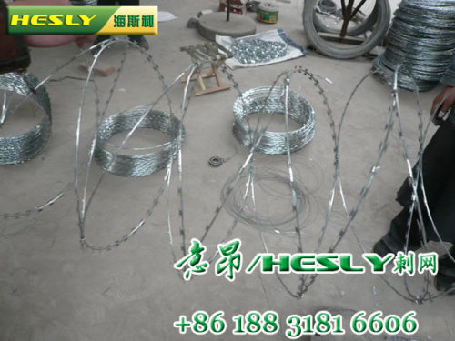 HESLY Cross Spiral Concertina Razor Wire with clips