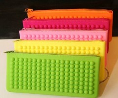 OEM/ODM Silicone purse for lady with any color
