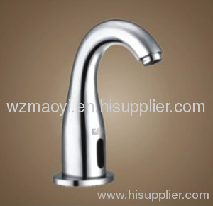 Brass body sensor faucet