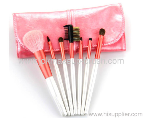 7pcs Pink Travelling cosmetic kits brush