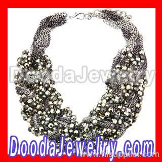 vintage costume jewelry Beaded necklace