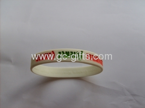 2013 Cheap rubber bracelets