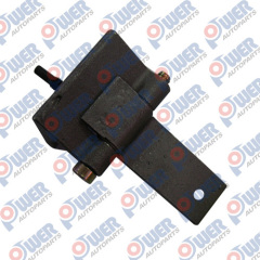 86VB-V22800-DA 86VBV22800DA 6140485 Front Door Hinge for TR.