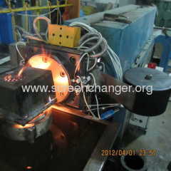 screen changer with belt system