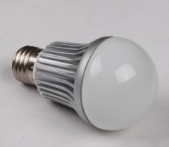 5Watt Aluminum Housing 3000K~6000K E27 LED Bulb light