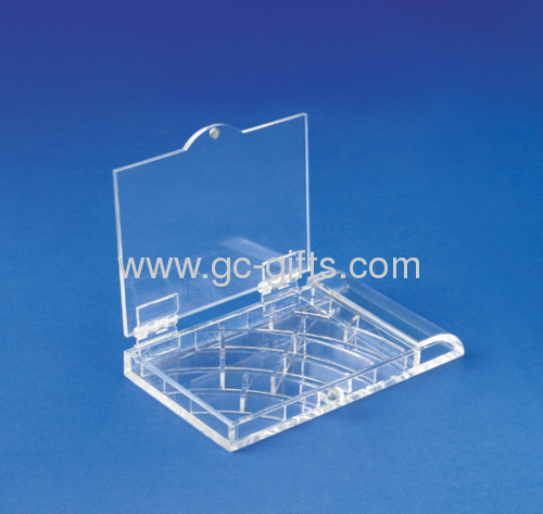 Clear plastic display box with lid