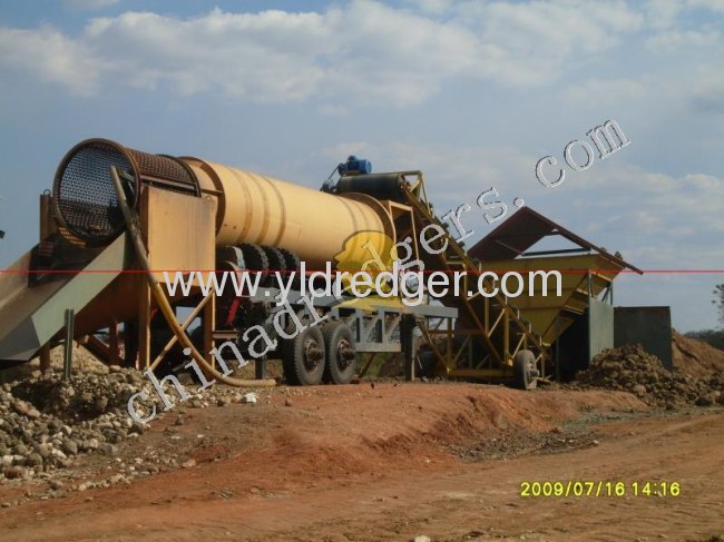 Mobile gold and diamond wash plant