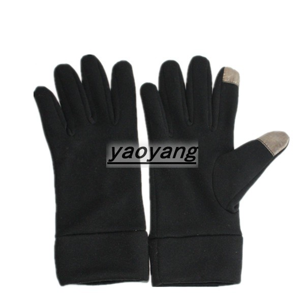 Popular style among the worldpolyester touch screen gloves
