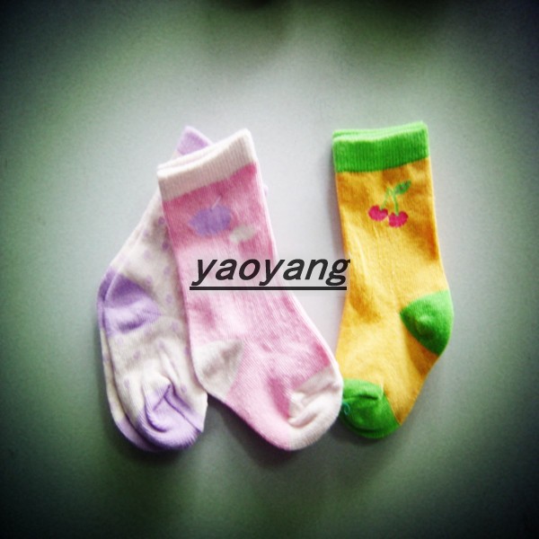 hot sale and lovely style cotton colorful baby socks