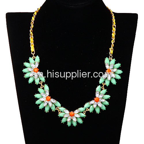 Wholesale Designer Gorgeous Color Lotus Chunky Flower CollarBib Necklace 